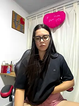 Snapshot of Velvet-touch chatting on 01-09-26, 03:13 Velvet-touch online show from 01-09-26, 03:13