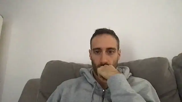 LukaShyGuy online show from 01-10-26, 01:50