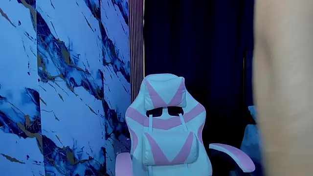 Scarlet DLuce online show from 02-19-26, 09:34