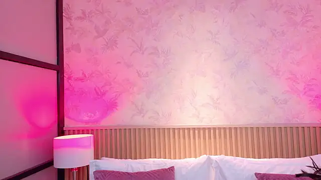 AdelineJhones online show from 12-17-25, 02:22