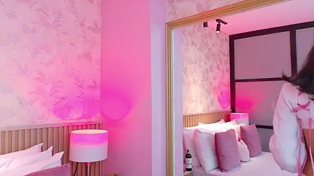 AdelineJhones online show from 01-18-26, 02:20