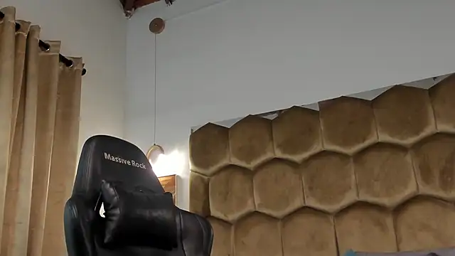 Snapshot of JACKSON_STIFLER chatting on 02-08-26, 09:01 JACKSON STIFLER online show from 02-08-26, 09:01