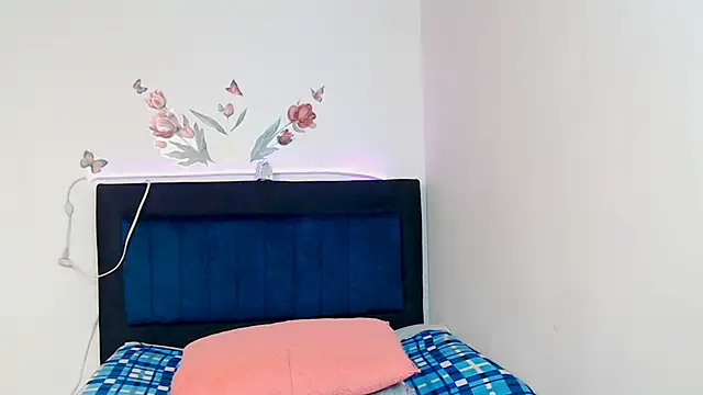 BRYXS1 online show from 04-13-26, 02:54