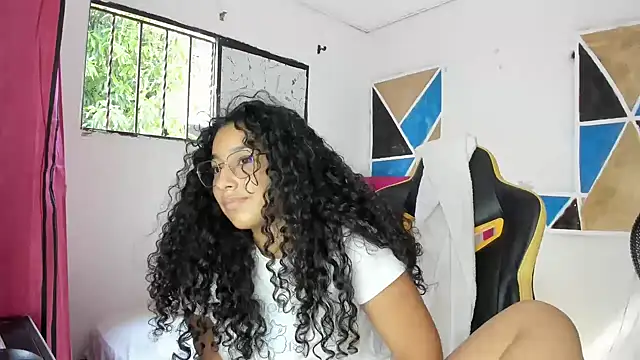 emily stars1 online show from 03-05-26, 08:05