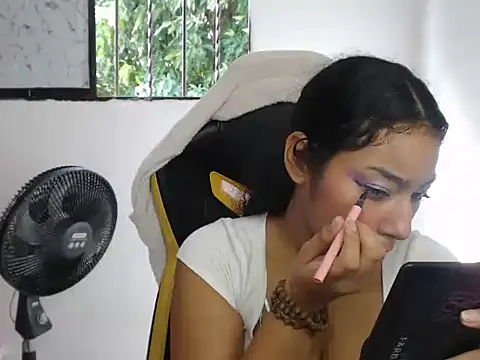 emily stars1 online show from 11-24-25, 07:47