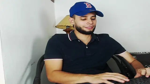 Maxcole 07 online show from 11-02-25, 08:47