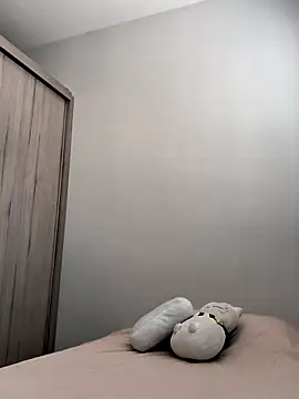 Meiii27 online show from 03-18-26, 03:46