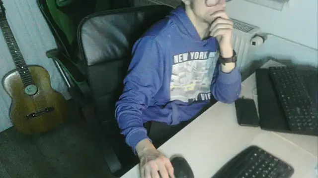 StephPra94 online show from 05-18-26, 10:14