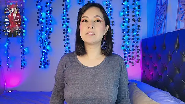 Eris Velvet online show from 11-04-25, 04:16