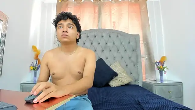 LiamANDJordan online show from 12-14-25, 07:08