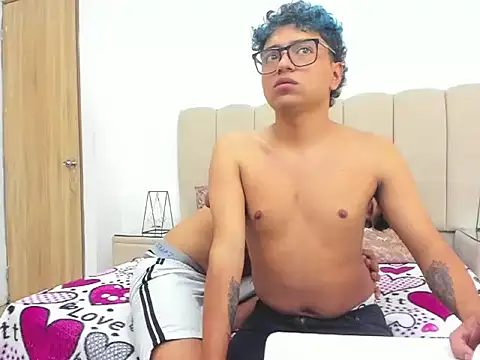 LiamANDJordan online show from 11-11-25, 10:04