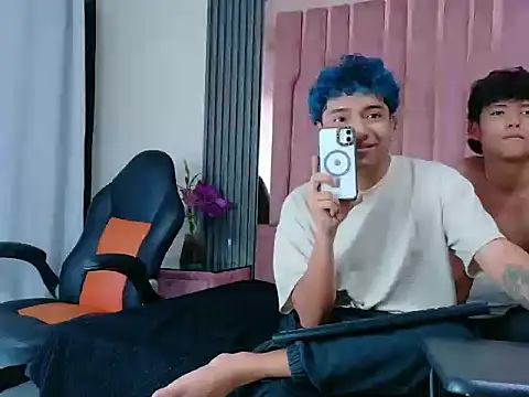 LiamANDJordan online show from 10-29-25, 09:25