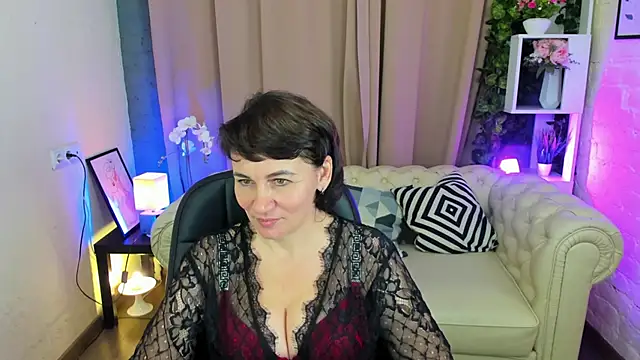 Demi Mature online show from 10-22-25, 07:41