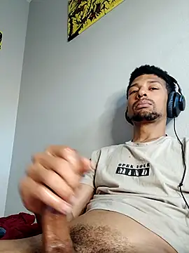 Snapshot of BigPrettyDick777 chatting on 03-21-26, 10:57 BigPrettyDick777 online show from 03-21-26, 10:57