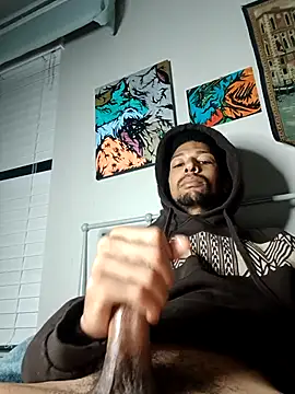 Snapshot of BigPrettyDick777 chatting on 03-30-26, 01:29 BigPrettyDick777 online show from 03-30-26, 01:29