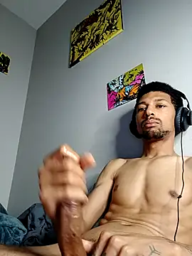 Snapshot of BigPrettyDick777 chatting on 03-06-26, 08:31 BigPrettyDick777 online show from 03-06-26, 08:31