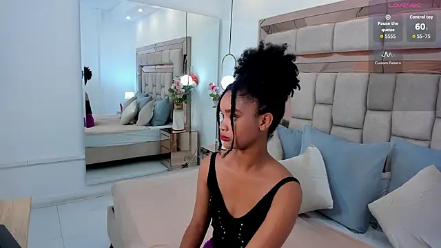 karolebonyy online show from 11-02-25, 01:49