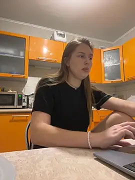 Elina1 online show from 11-16-25, 08:35