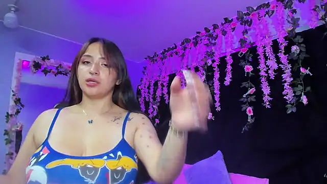 Gabyy Cooper  online show from 11-09-25, 02:26