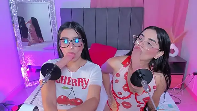 laana foxx online show from 12-14-25, 03:02