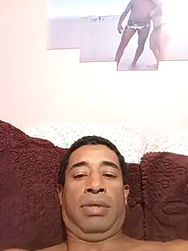 Snapshot of juniordotado87 chatting on 10-22-25, 09:35 juniordotado87 online show from 10-22-25, 09:35