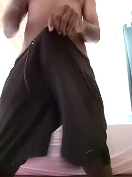 juniordotado87 online show from 10-23-25, 01:43