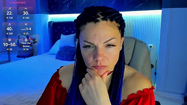 Wow Maya online show from 11-30-25, 01:17