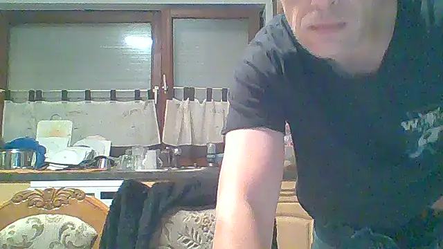 tommy3300 online show from 11-15-25, 04:05