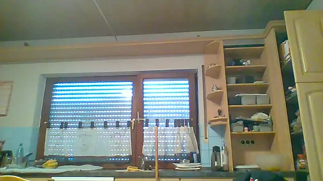 tommy3300 online show from 10-31-25, 07:05