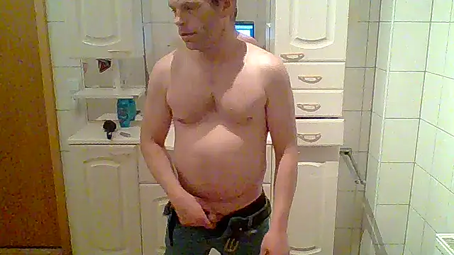 tommy3300 online show from 12-05-25, 04:55