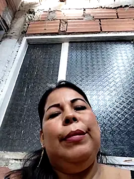 mother2-divorced online show from 10-31-25, 01:30