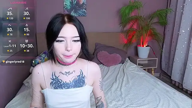 Emma Kirks online show from 11-20-25, 11:22