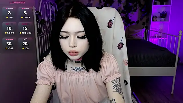 Emma Kirks online show from 11-06-25, 10:41