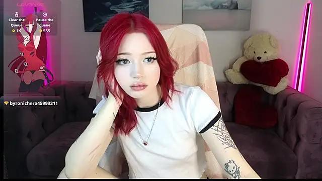 Emma Kirks online show from 04-16-26, 12:28