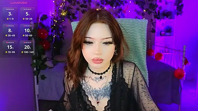 Emma Kirks online show from 02-15-26, 03:44