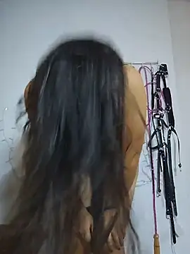 Snapshot of Kitty_Kalifa chatting on 02-22-26, 08:32 Kitty Kalifa online show from 02-22-26, 08:32