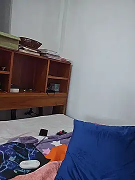 Kitty Kalifa online show from 04-04-26, 09:54