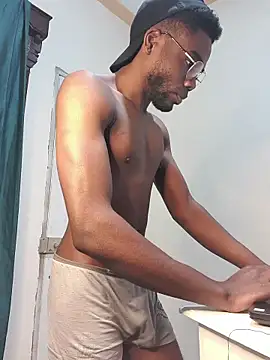 Suamyst 25 online show from 11-05-25, 05:05