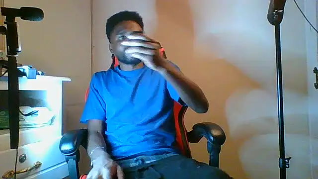 Suamyst 25 online show from 05-21-26, 04:10