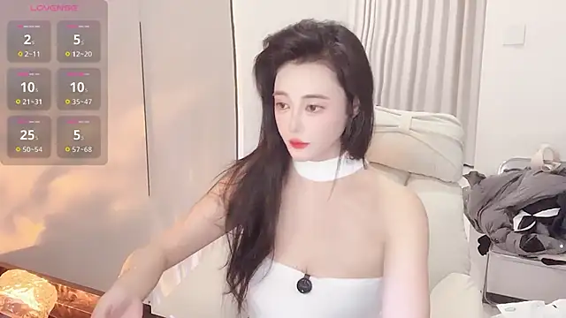 Snapshot of Follyise chatting on 06-15-26, 07:08 Follyise online show from 06-15-26, 07:08