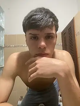 lucaaa 01 online show from 10-22-25, 10:52