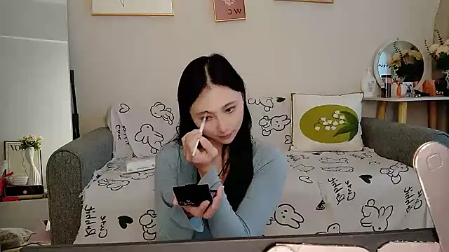 yuyan3929 online show from 11-29-25, 01:17