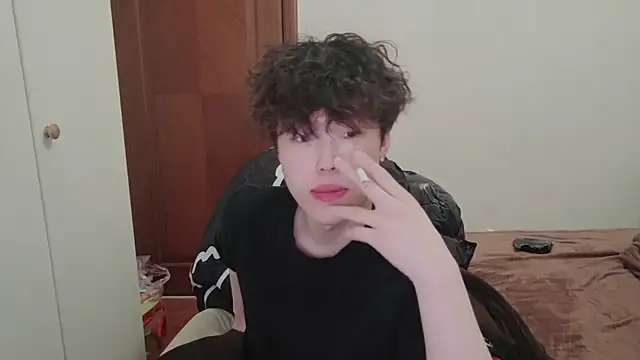 L1kuto online show from 12-20-25, 11:35