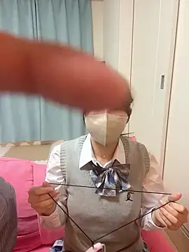 Snapshot of school_ch chatting on 12-04-25, 01:54 school ch online show from 12-04-25, 01:54