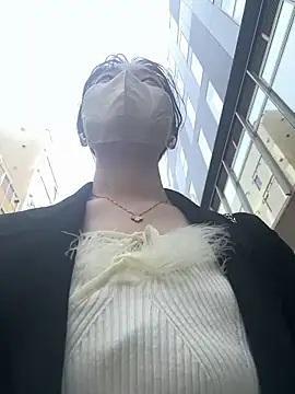 karenchaaan online show from 04-19-26, 06:36