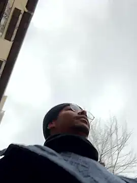 Snapshot of Albert_Madrid chatting on 01-13-26, 08:40 Albert Madrid online show from 01-13-26, 08:40