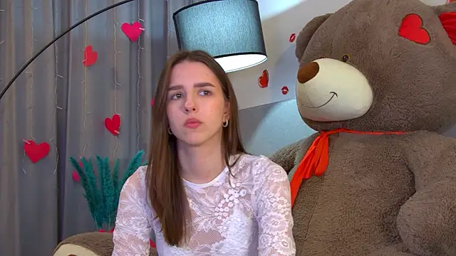 Snapshot of AliceAtkins chatting on 02-23-26, 06:25 AliceAtkins online show from 02-23-26, 06:25