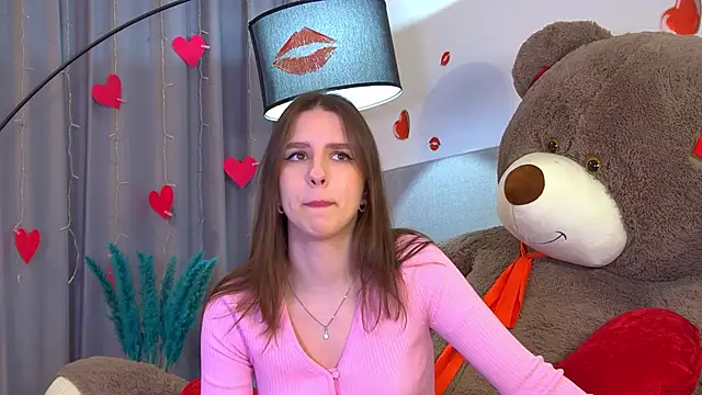 Snapshot of AliceAtkins chatting on 02-08-26, 06:22 AliceAtkins online show from 02-08-26, 06:22