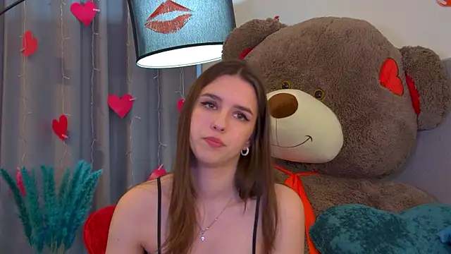 Snapshot of AliceAtkins chatting on 02-16-26, 06:34 AliceAtkins online show from 02-16-26, 06:34