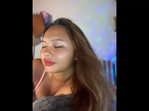 Snapshot of chicc_alexa chatting on 04-14-26, 03:33 chicc alexa online show from 04-14-26, 03:33